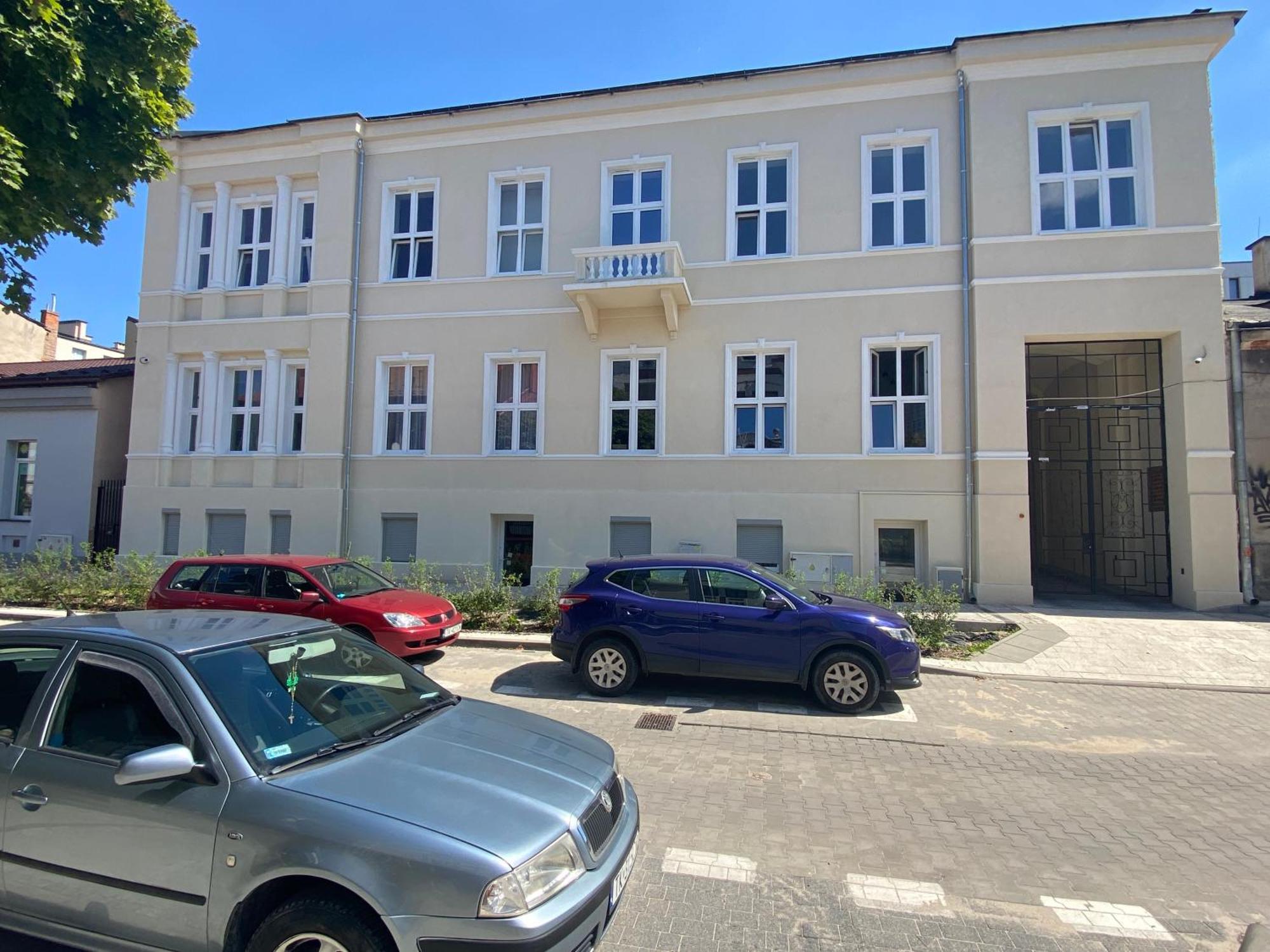 Apartament Mini Max Kielce Eksteriør bilde